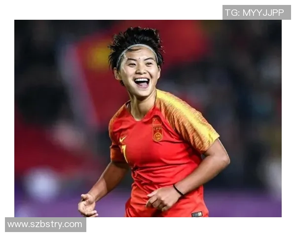 中国女足球星兼美女榜单解析展现体育与魅力的完美融合